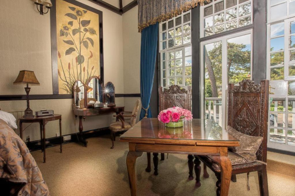 Langtry Manor Hotel Bournemouth Ngoại thất bức ảnh